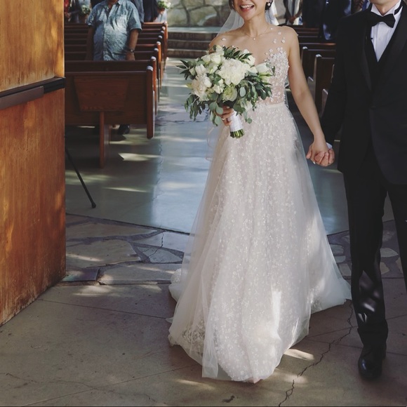 Berta MUSE Barcelona Bridal Gown - Demi - Picture 8 of 8